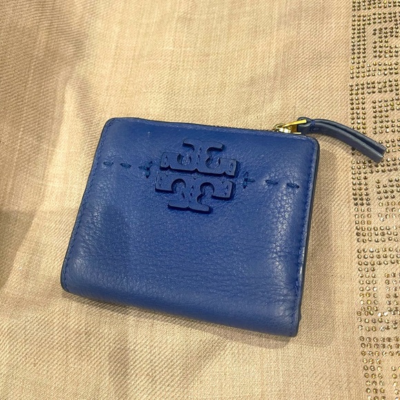 Tory Burch wallet - Picture 1 of 4